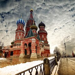 Храм Василия Блаженного зимой