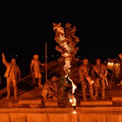 Памятник рабочим