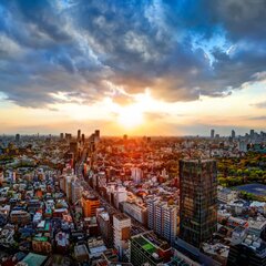 Закат над городом