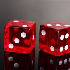 Красные игральные кости