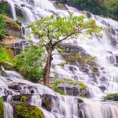 Бесконечный водопад