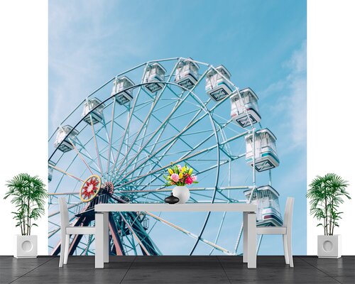 Колесо обозрения весной Колесо обозрения весной