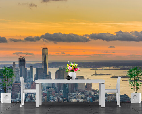 Город на фоне оранжевого заката Город на фоне оранжевого заката