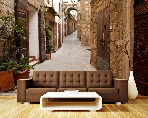 Улочка в старом городе Антиб Улочка в старом городе Антиб