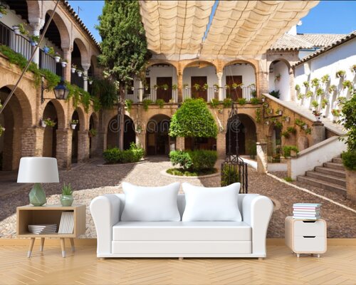 Милый испанский дворик Милый испанский дворик