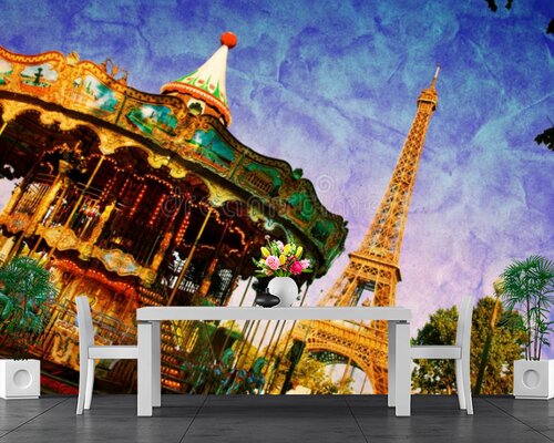 Эйфелева башня и старинная карусель Эйфелева башня и старинная карусель