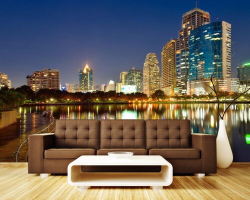 Ночной город в отражении Ночной город в отражении