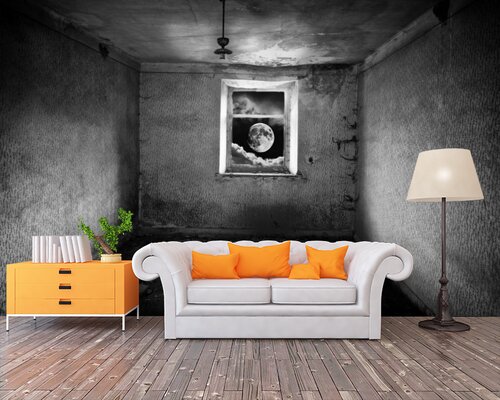 Одинокая луна на стене Одинокая луна на стене