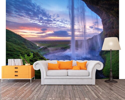 Обрыв и водопад Обрыв и водопад