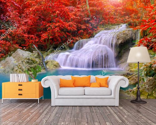 Осень в красном лесу Осень в красном лесу