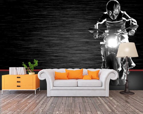 Мотоцикл с включенной фарой Мотоцикл с включенной фарой