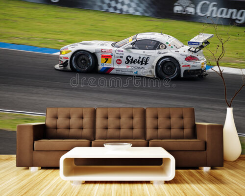 Гоночная авто на соревнованиях Гоночная авто на соревнованиях