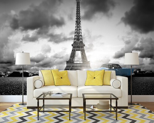 Голубой автомобиль на фоне Эйфелевой башни Голубой автомобиль на фоне Эйфелевой башни