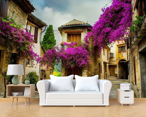 Дворик Италии в фиолетовых цветах Дворик Италии в фиолетовых цветах