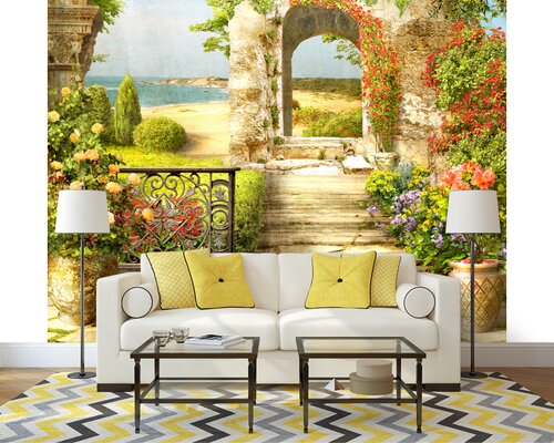 Красивая арка с видом на море Красивая арка с видом на море