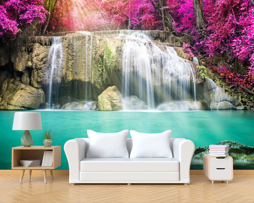 Водопад под деревьями Водопад под деревьями